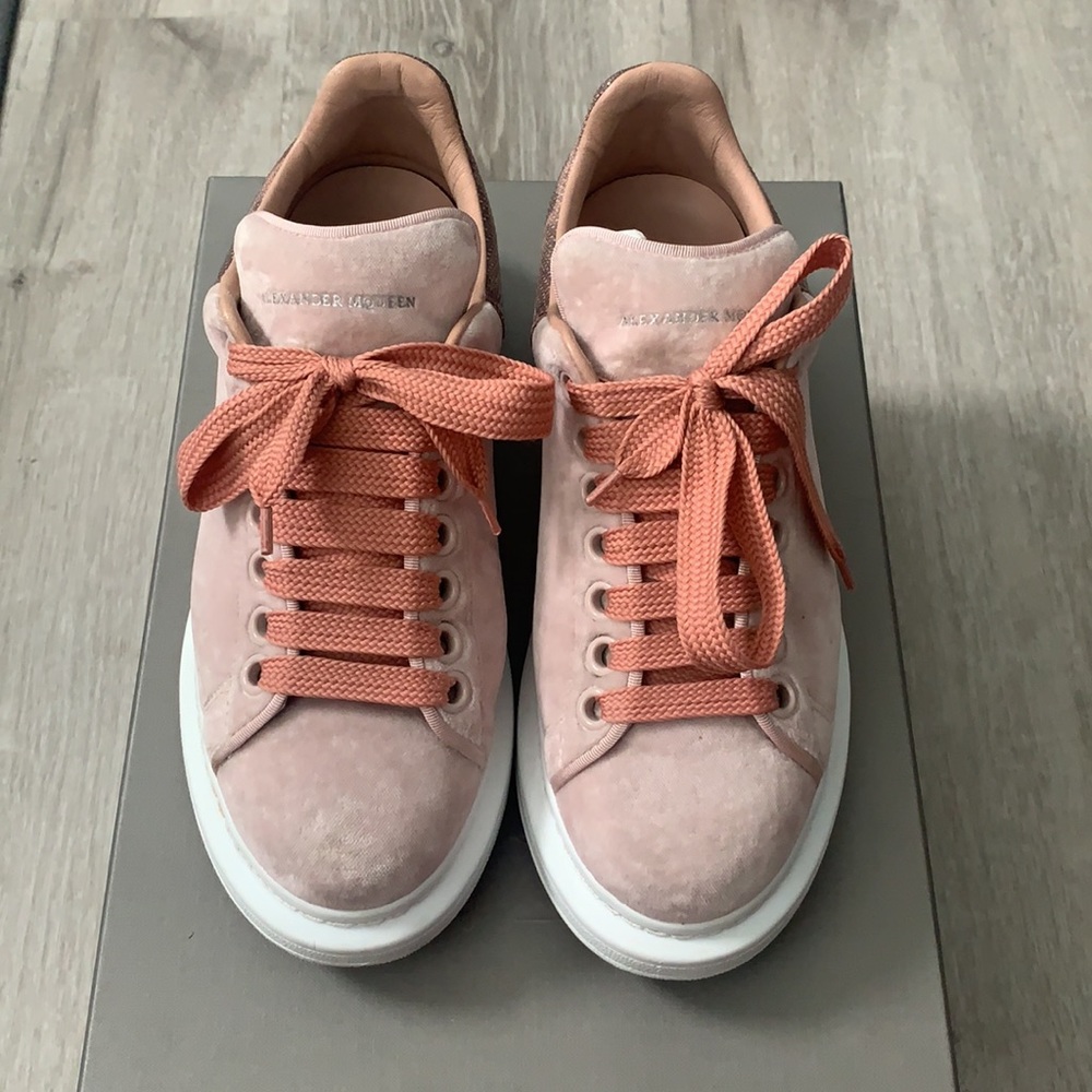 Alexander McQueen Women’s Sneaker